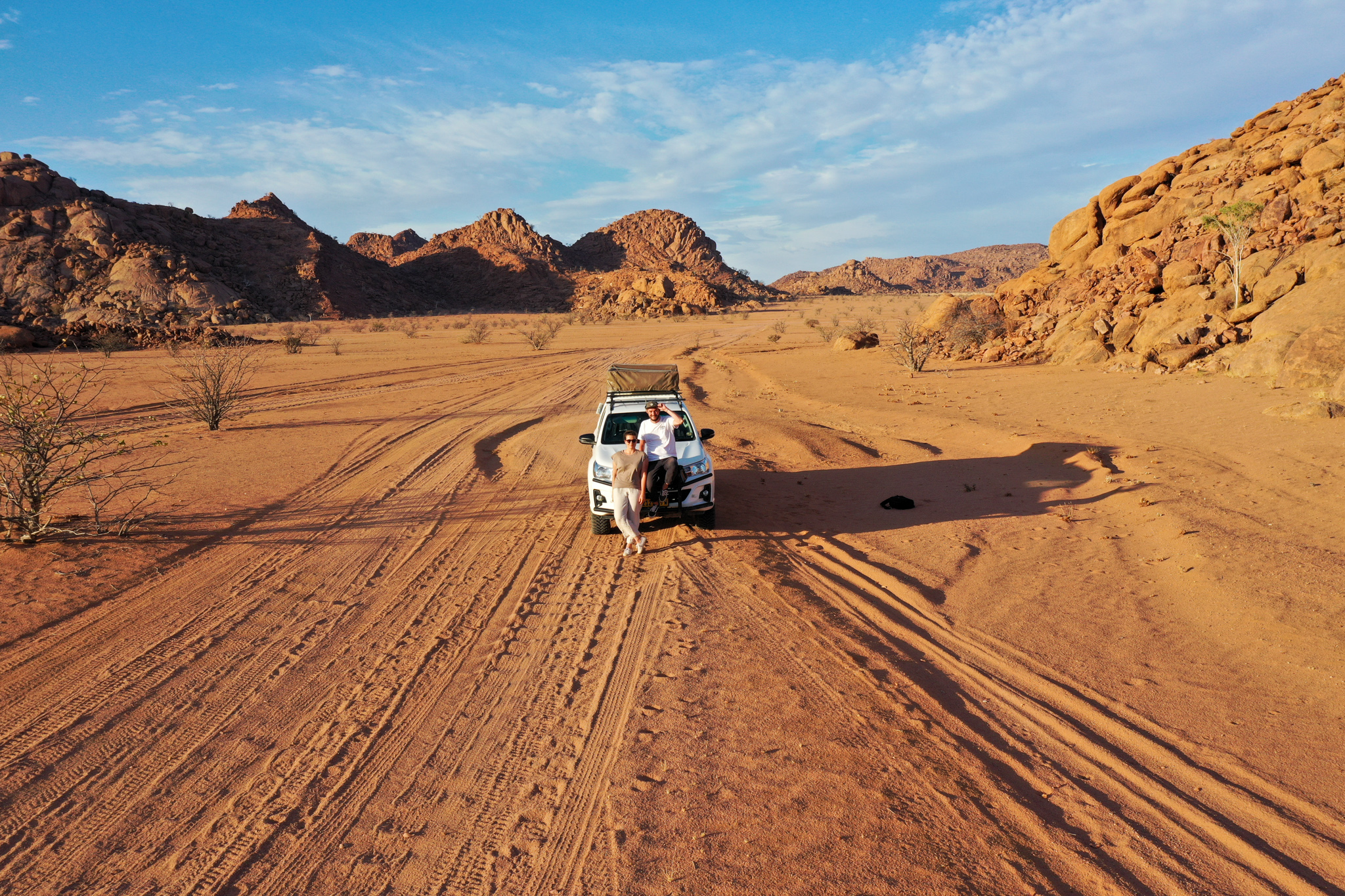 Mit dem Geländewagen durch die Namib-Wüste