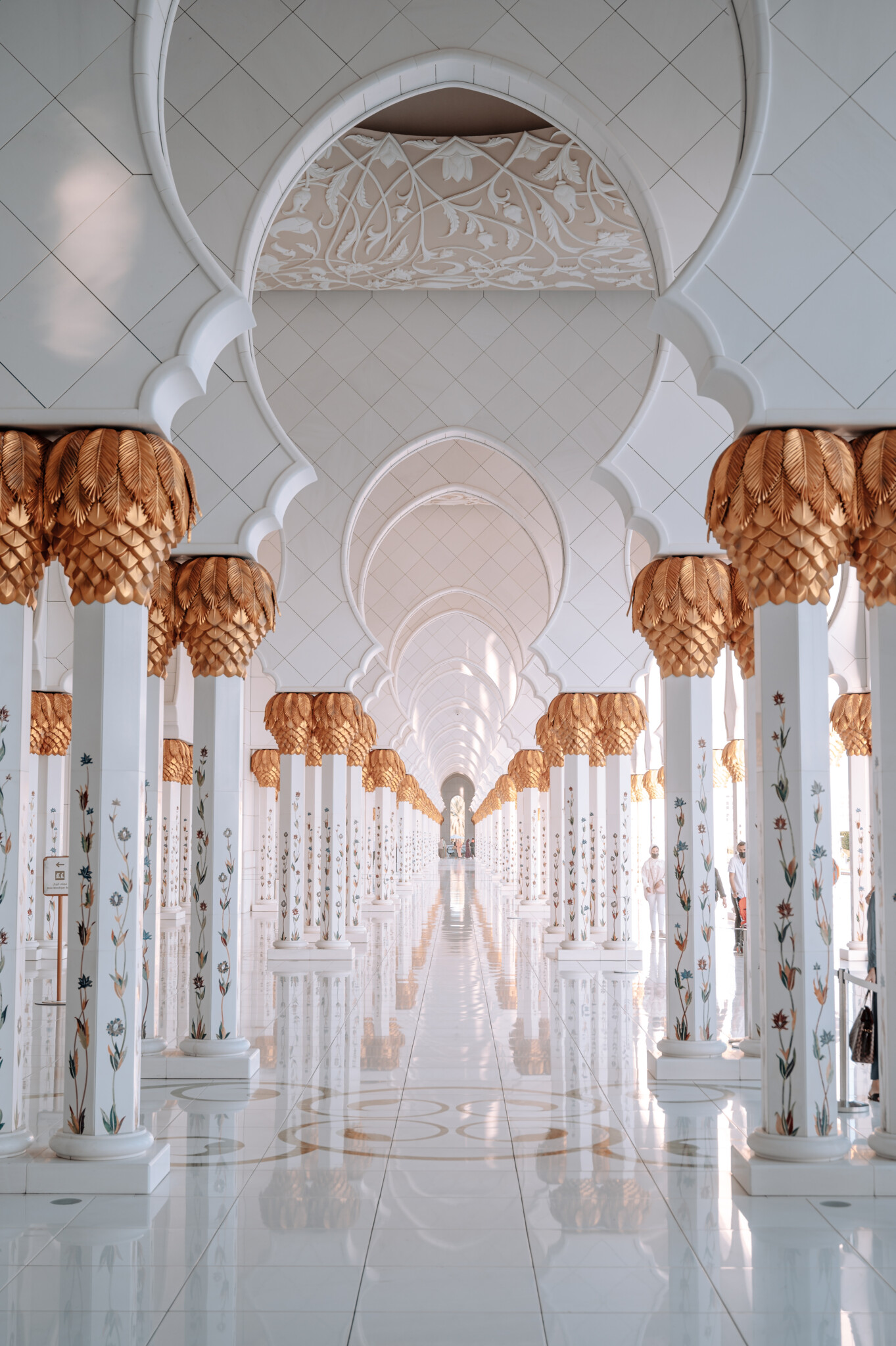 Abu Dhabi Sehenswürdigkeiten - Scheich Zayed Moschee