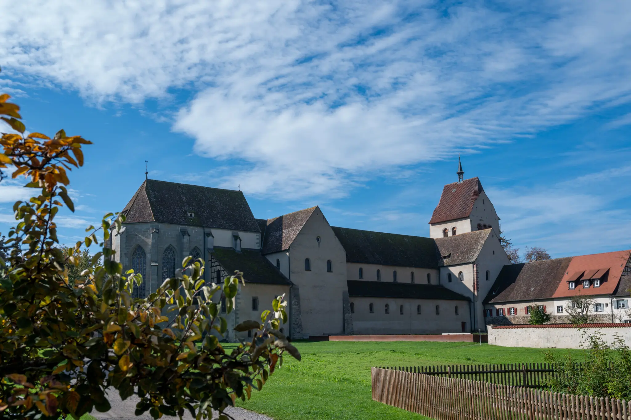 Die Klosterinsel Reichenau heißt ja nicht umsonst Klosterinsel...