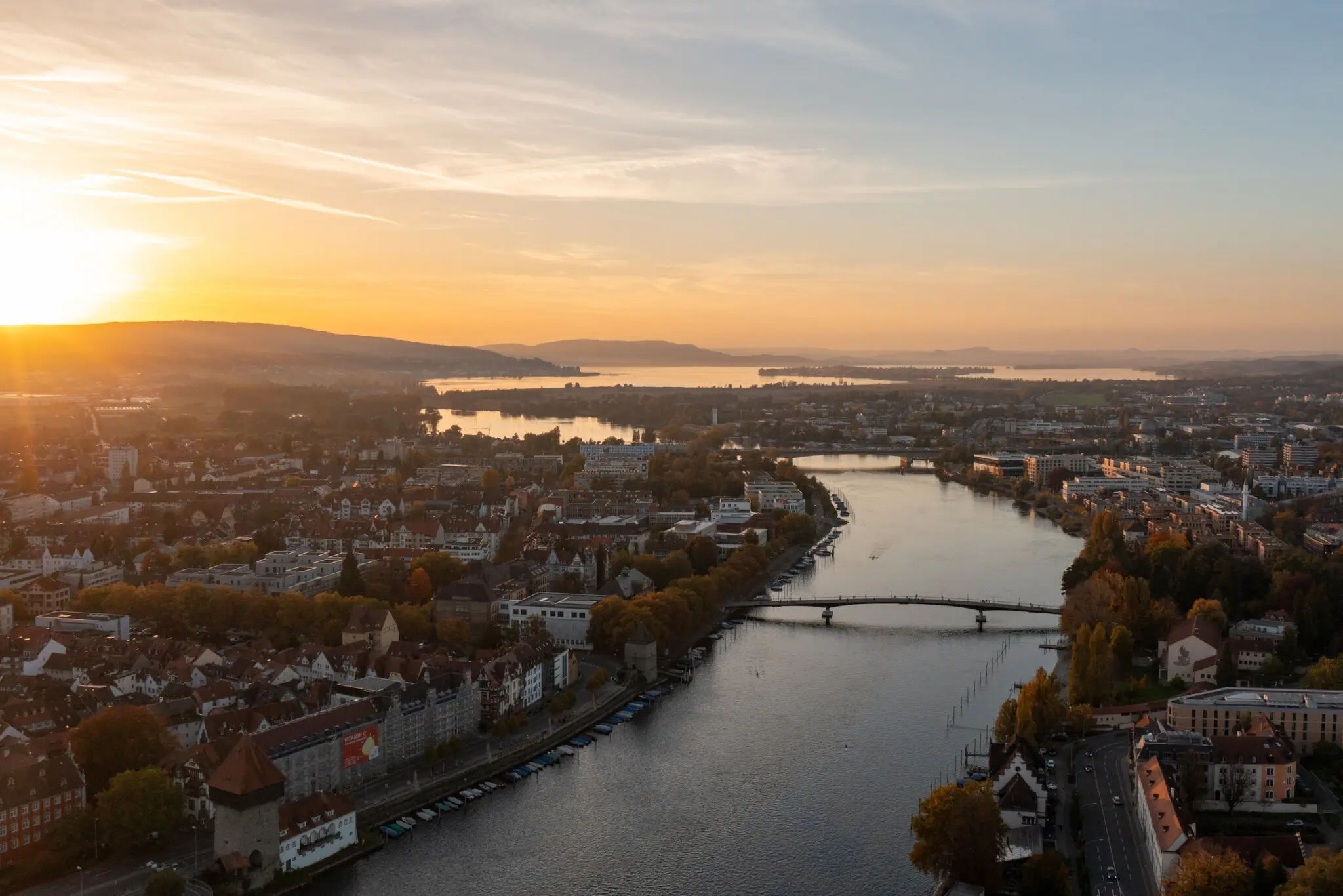 Die Alte Rheinbrücke sieht man von oben am schönsten