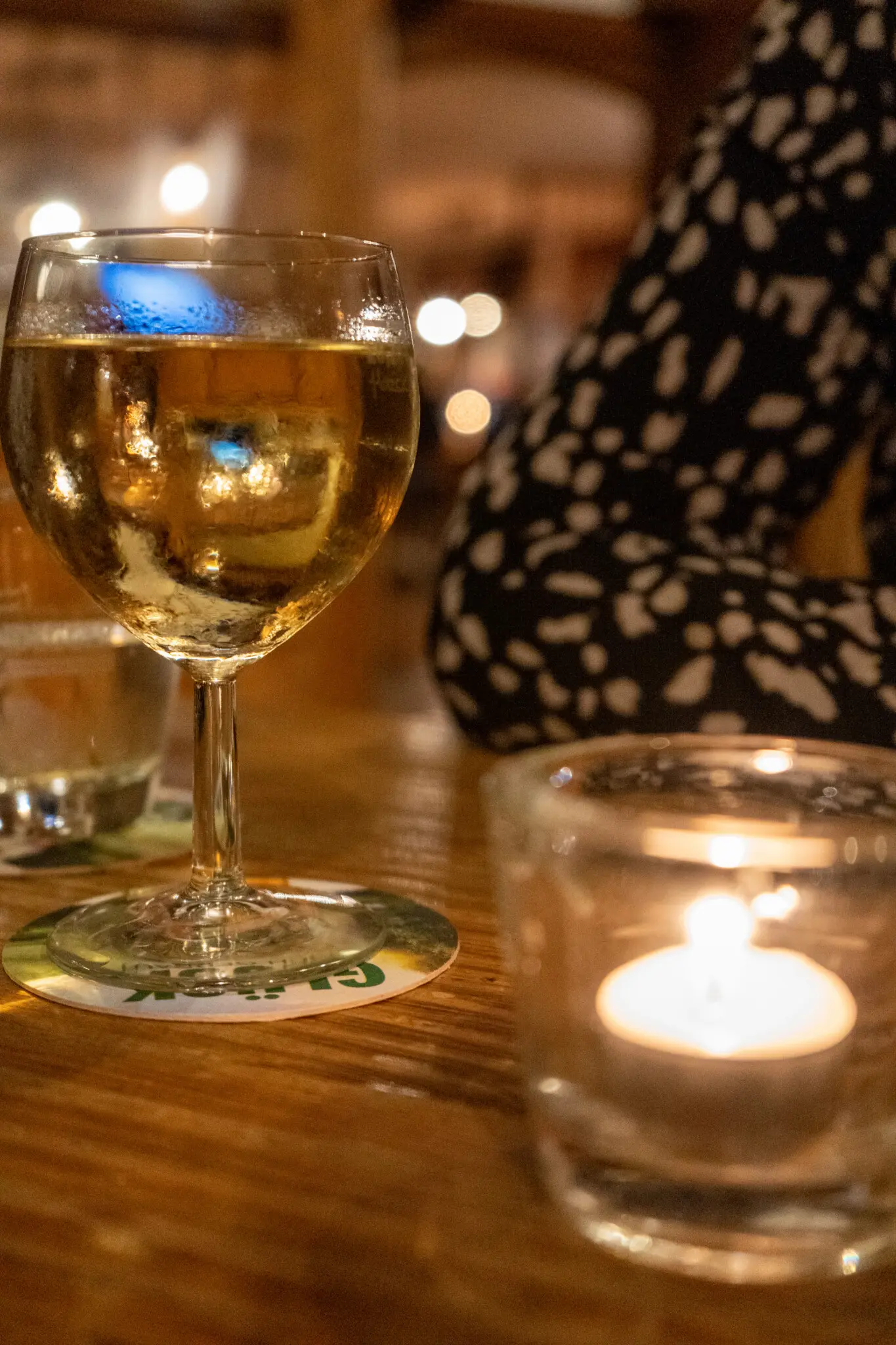 Weißwein in einem Restaurant am westlichen Bodensee
