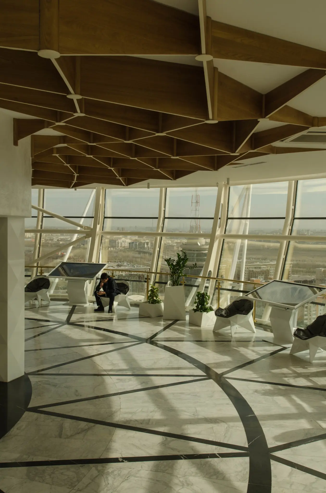 Ausblick vom Bayterek Tower in Astana