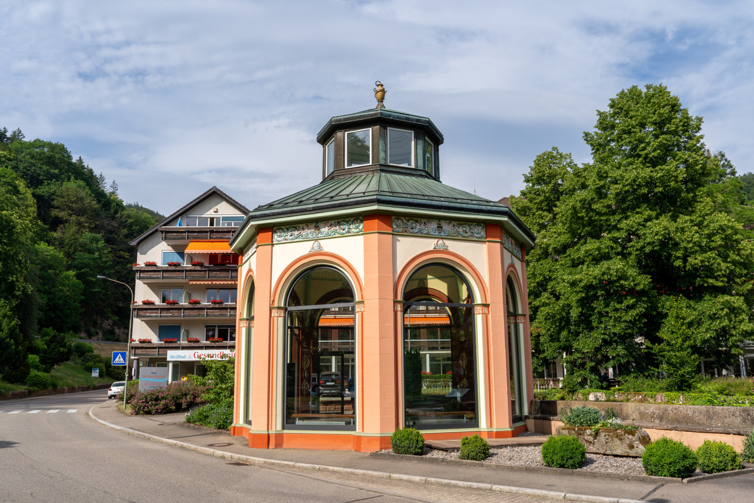 Ein ganz besonderes Schwarzwald Highlight: Die Peterstaler Quelle in Bad Griesbach