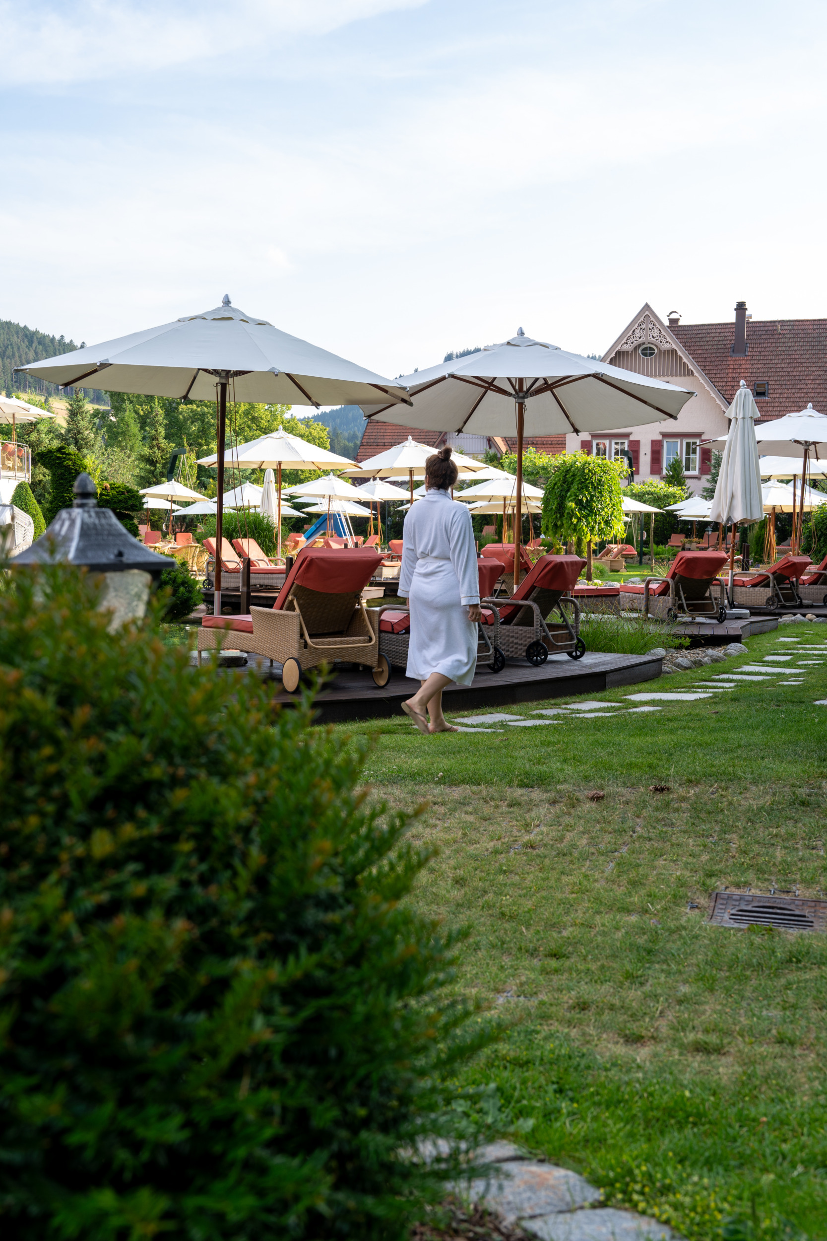 Außenbereich des Wellnessbereichs im Hotel Bareiss