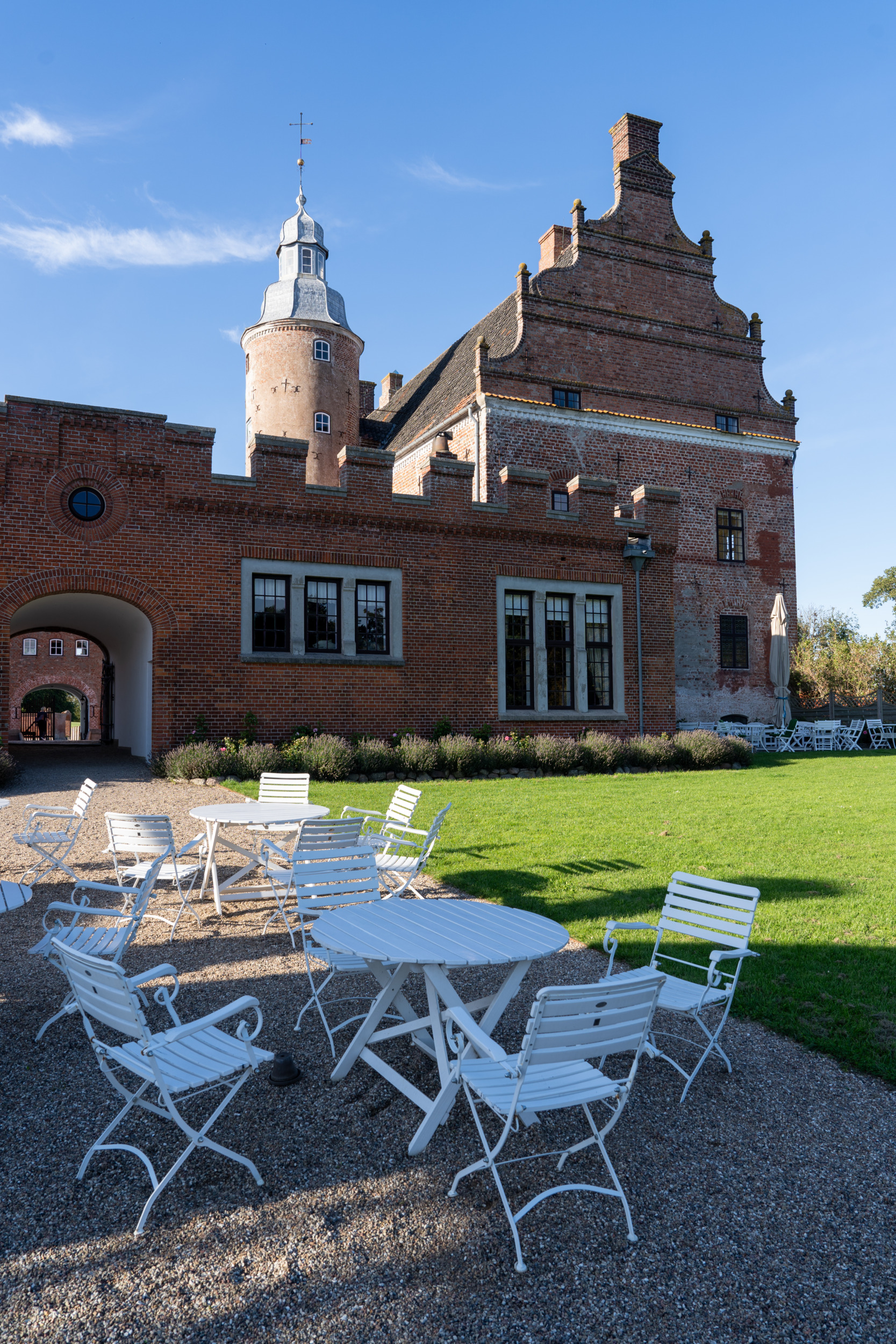 Innenhof des Broholm Slots