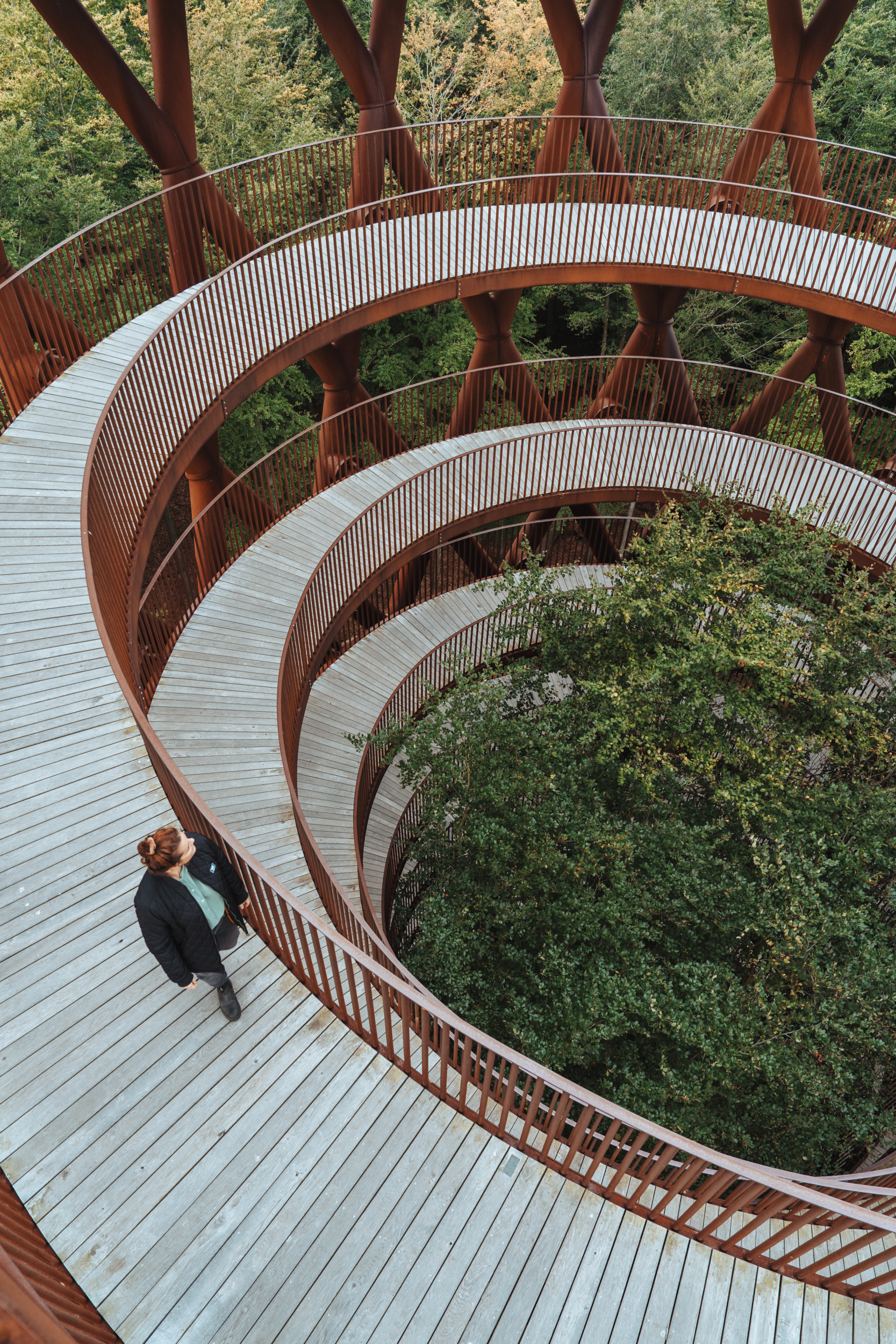 Der Skovtarnet-Turm ist ein Architekturhighlight