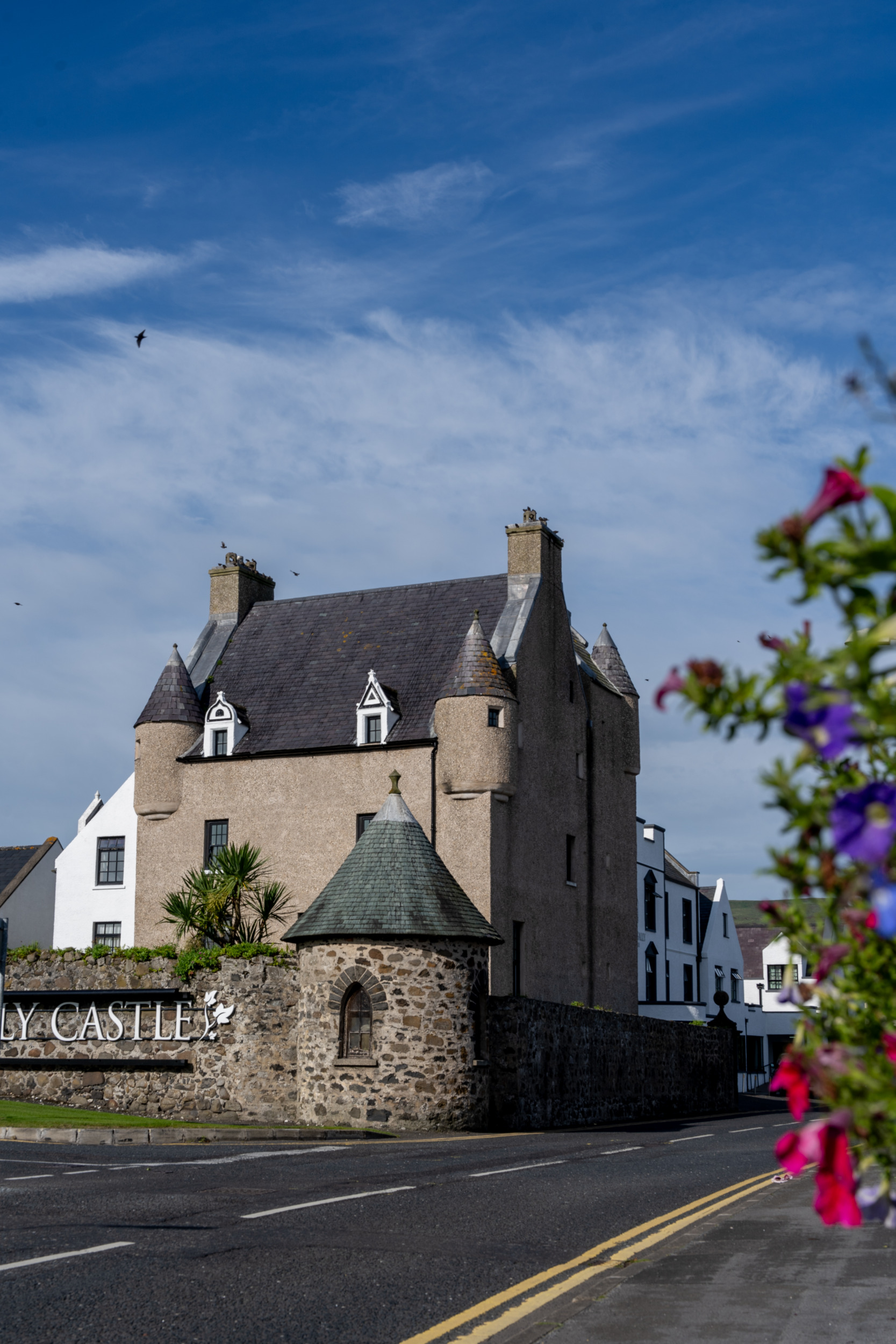 Ballygally Castle gehört ebenfalls zu den Sehenswürdigkeiten in Nordirland