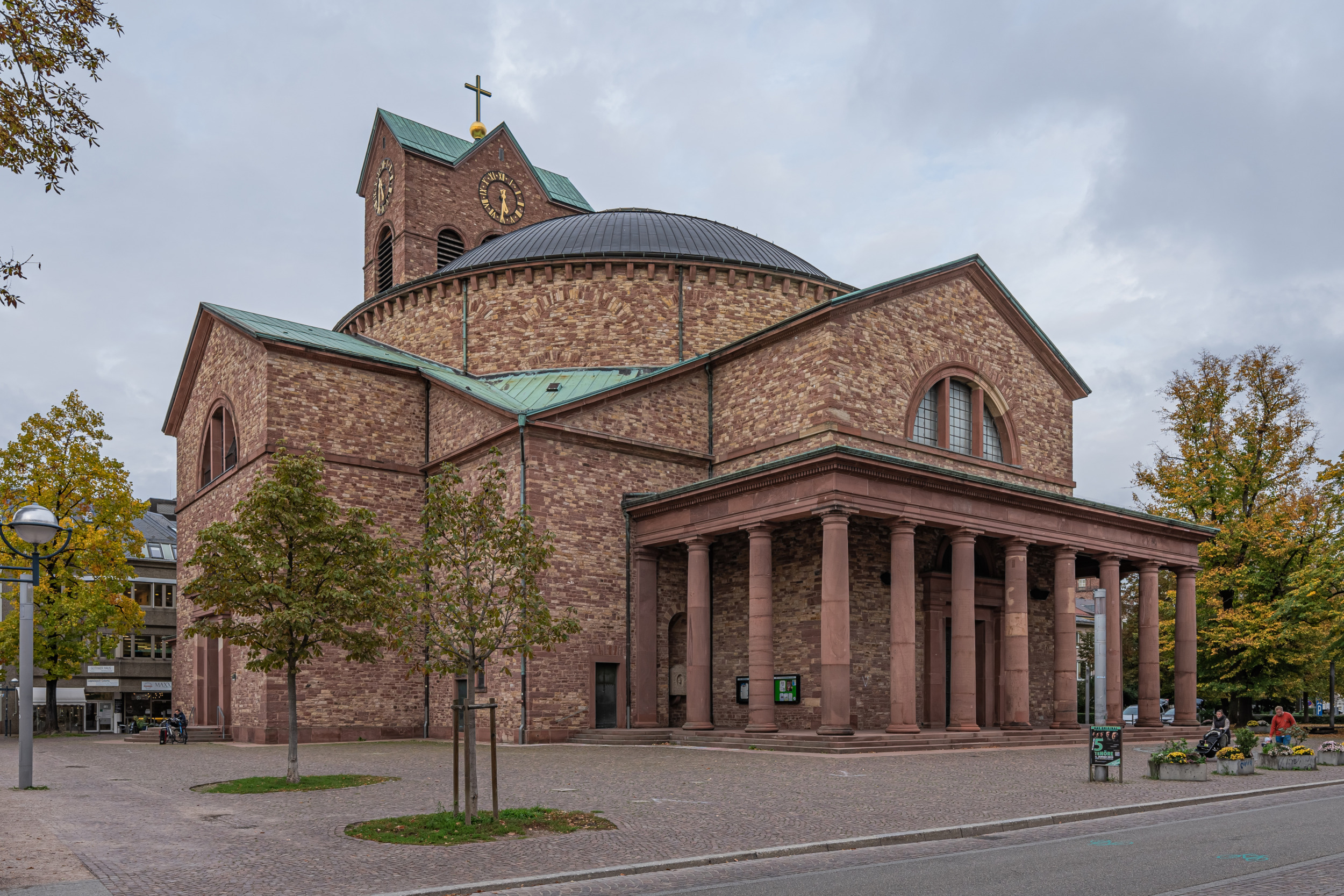 Die Kirche St. Stephan erinnert an das Pantheon in Rom