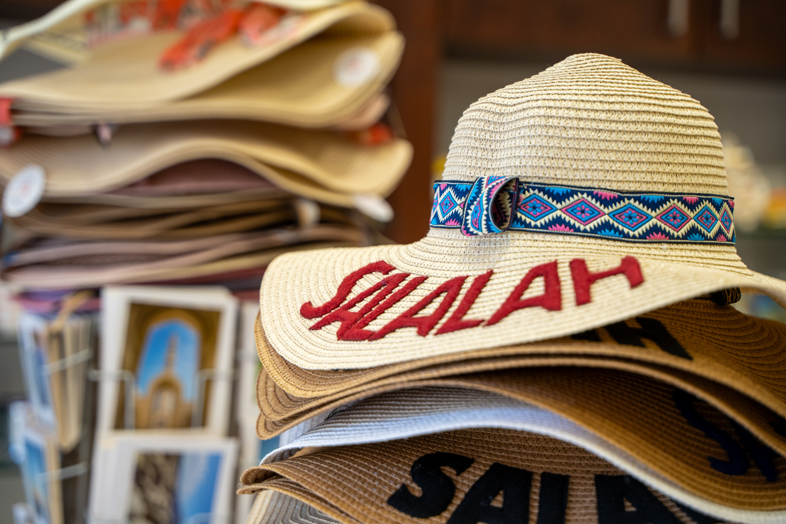 Shoppen könnt ihr in Salalah an jeder Ecke