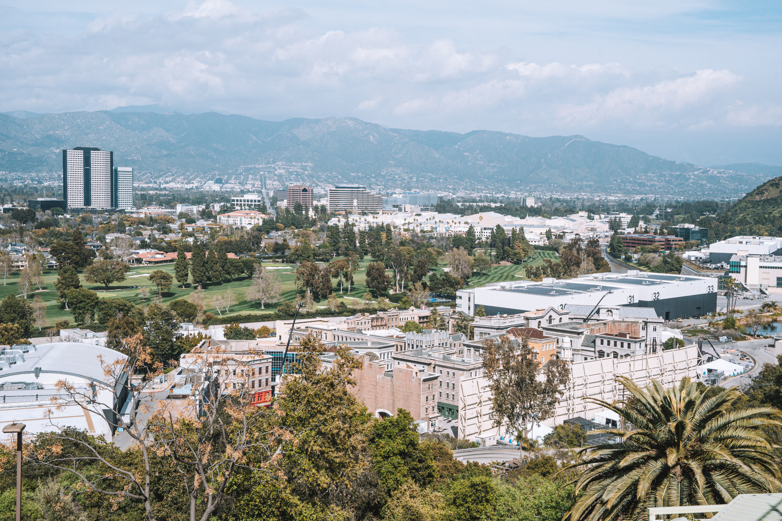 Der Ausblick auf das gesamte Areal der Universal Studios ist gigantisch