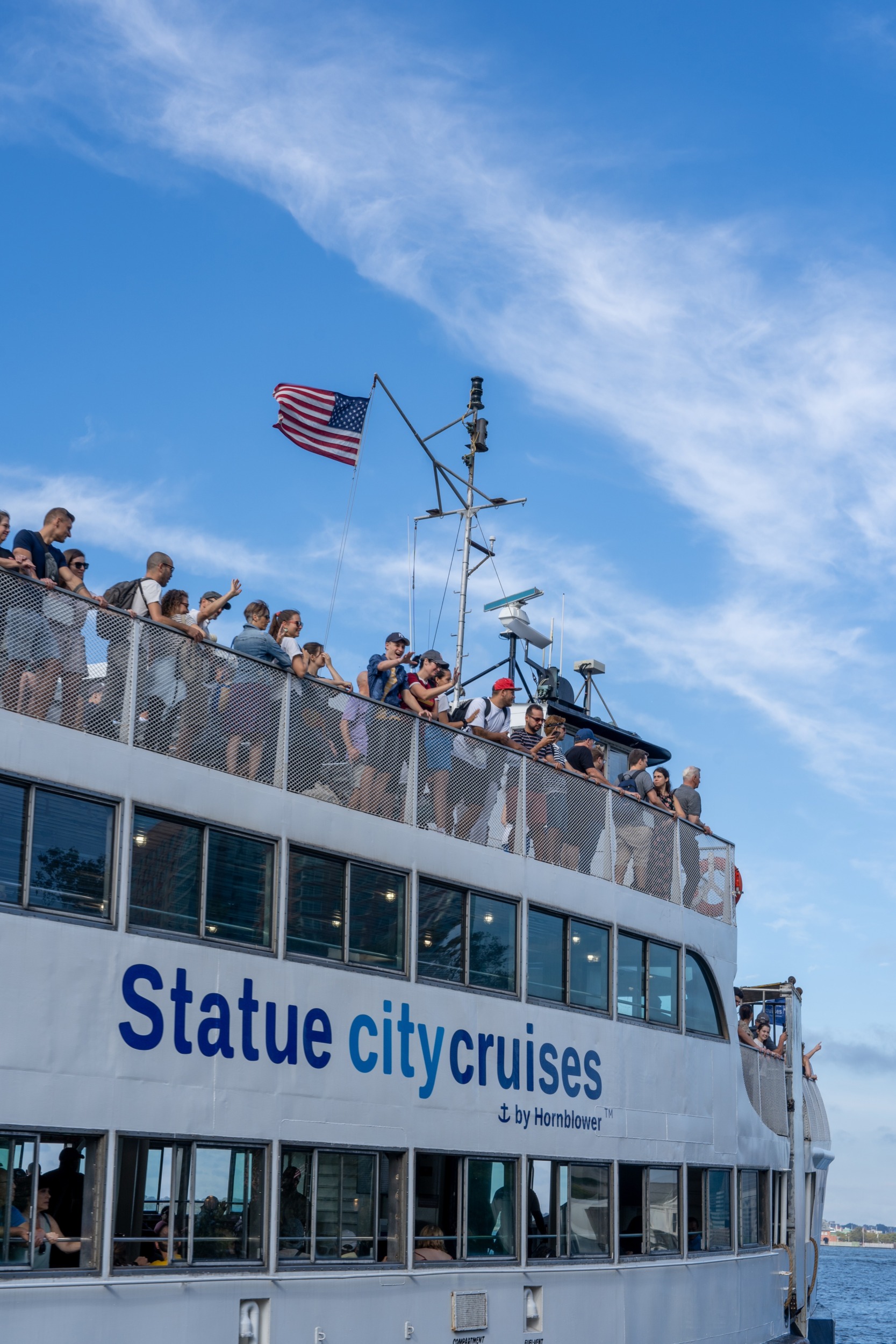 Statue Cruises