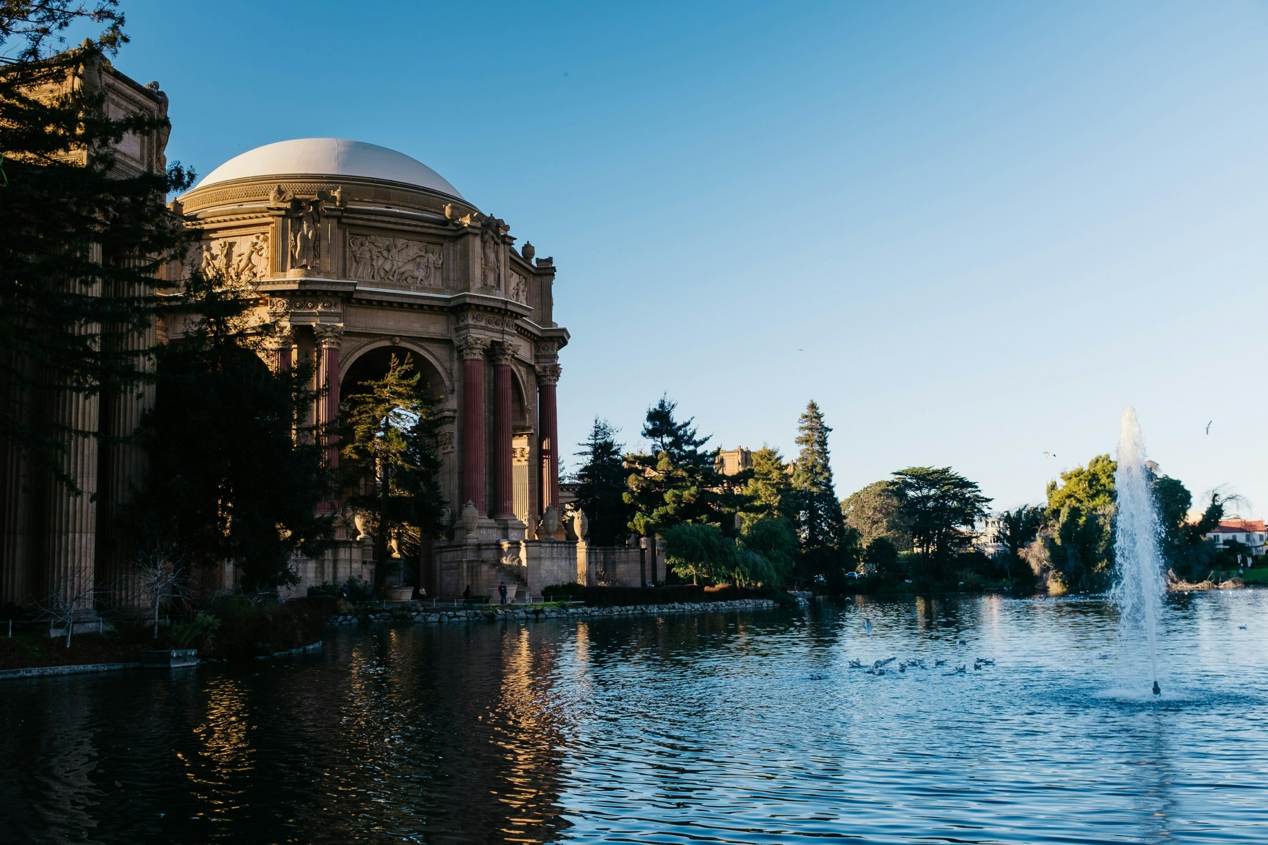 Der Palace of Fine Arts ist eine ganz besondere Sehenswürdigkeit in San Francisco