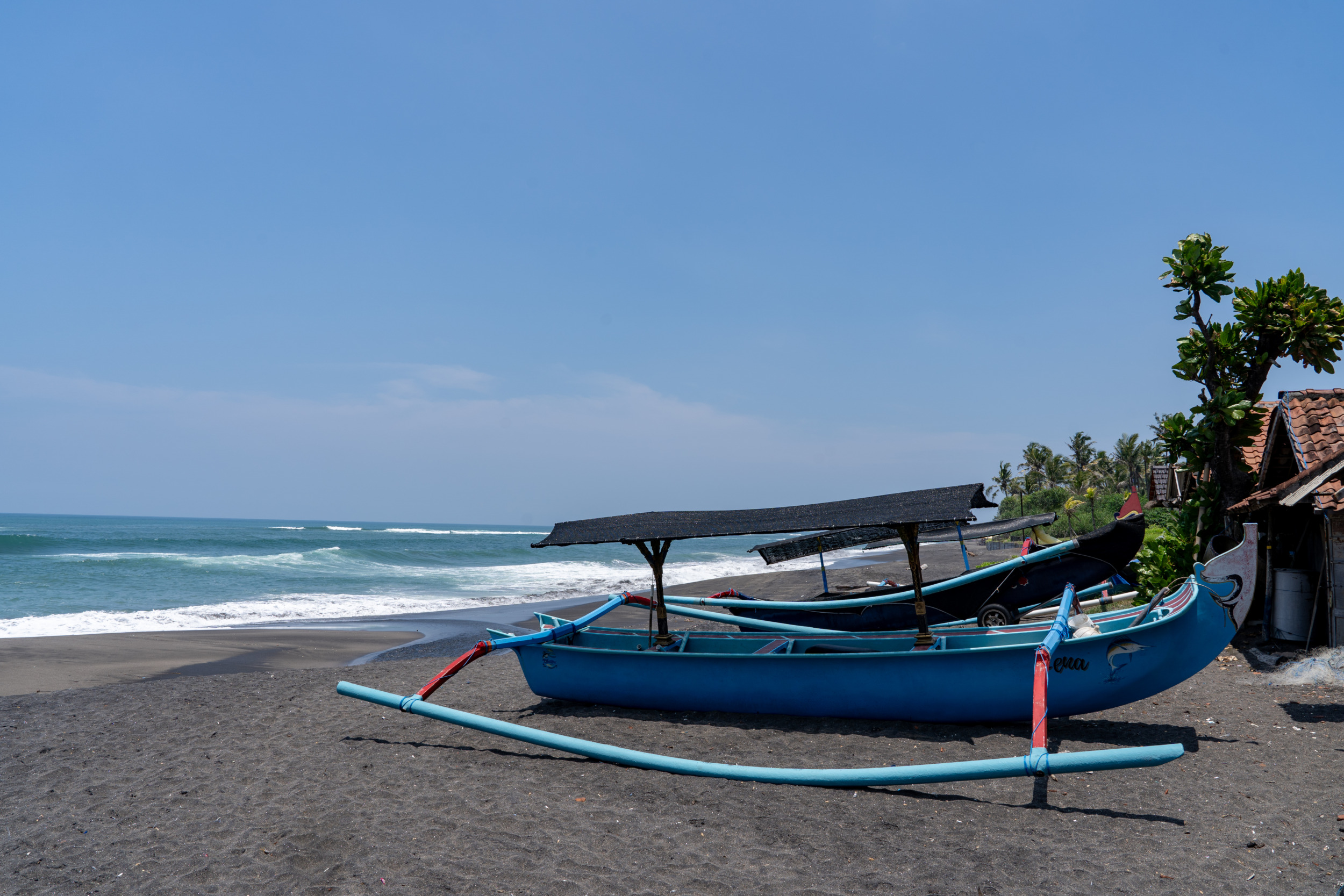 Pantai Munggu ist ein typischer Fischerstrand auf Bali
