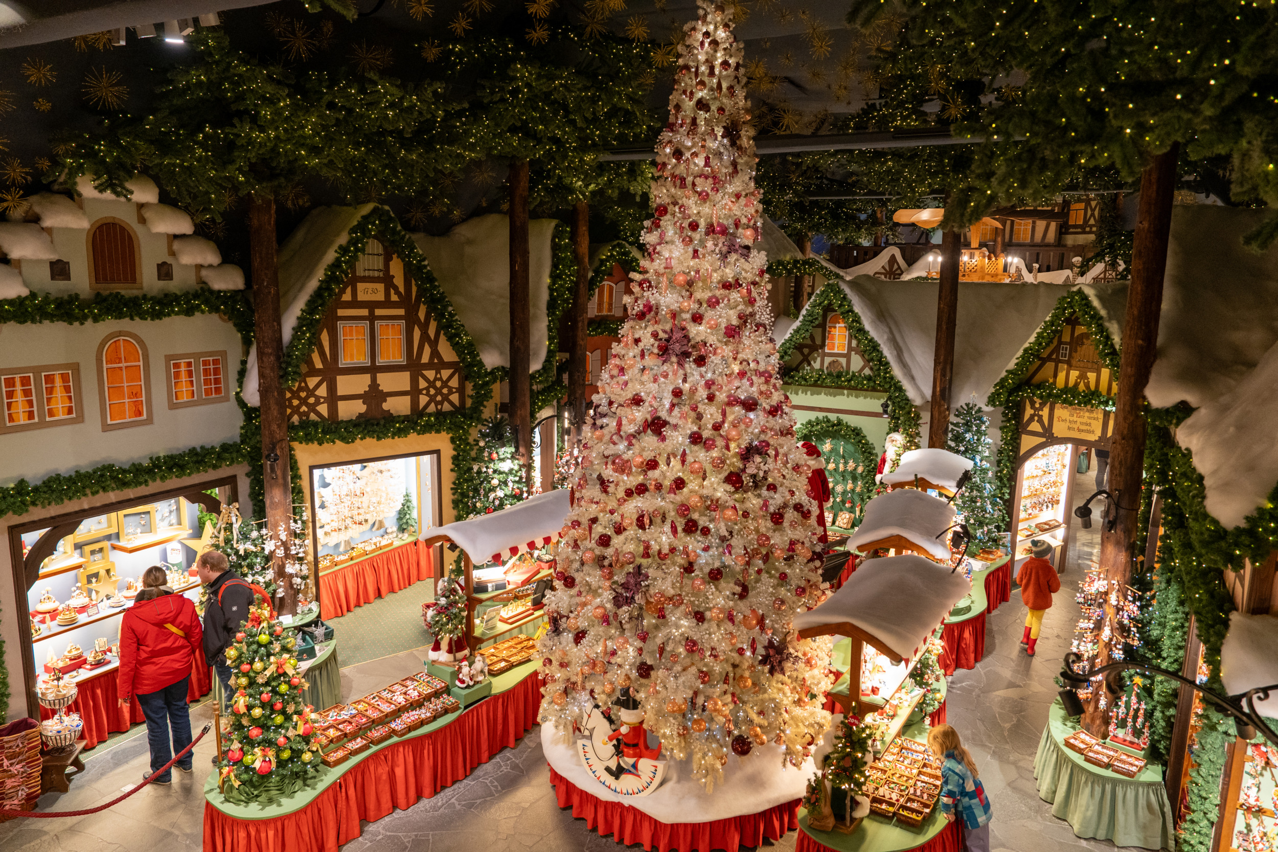 Das Weihnachtsdorf von Käthe Wohlfahrt ist ein toller Geheimtipp für Rothenburg ob der Tauber