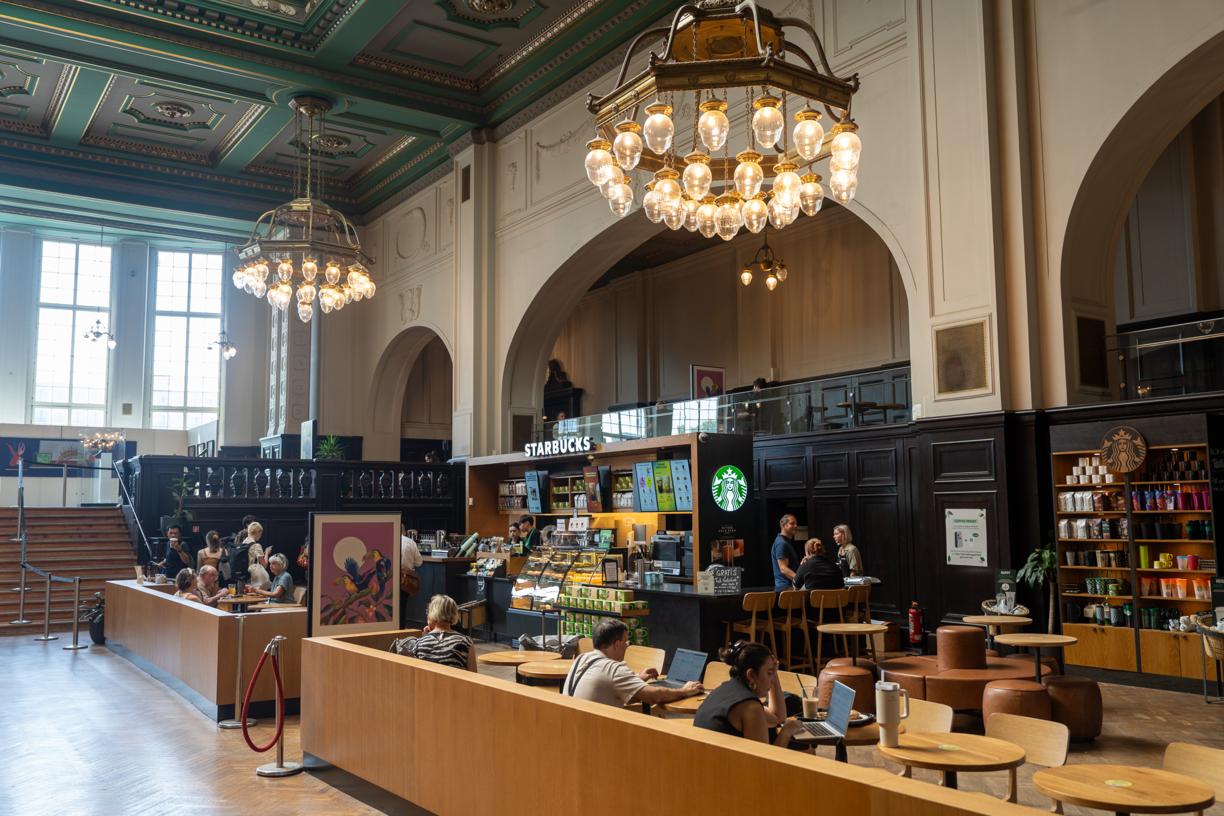 Starbucks Leipzig Hbf