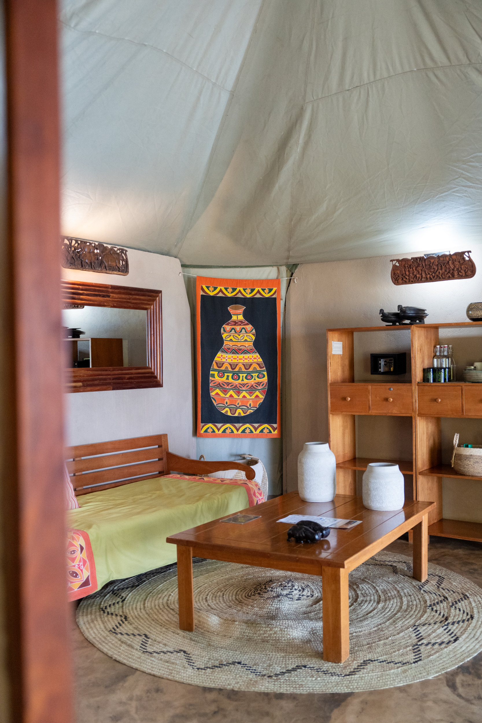 Ein Zimmer der Blue Zebra Island Lodge, einem der schönsten Hotels in Malawi