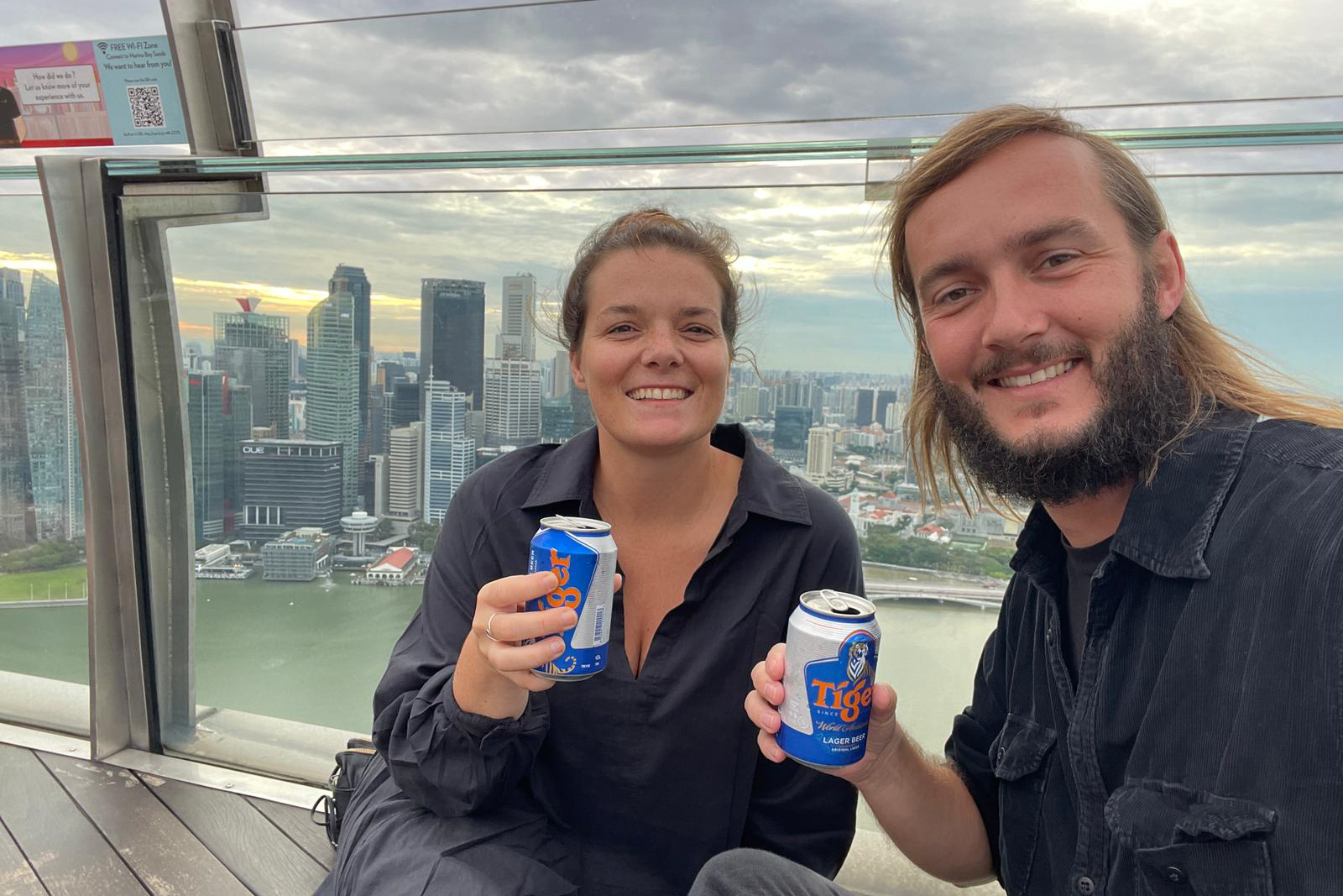 Dosenbier auf dem Sky Observation Deck