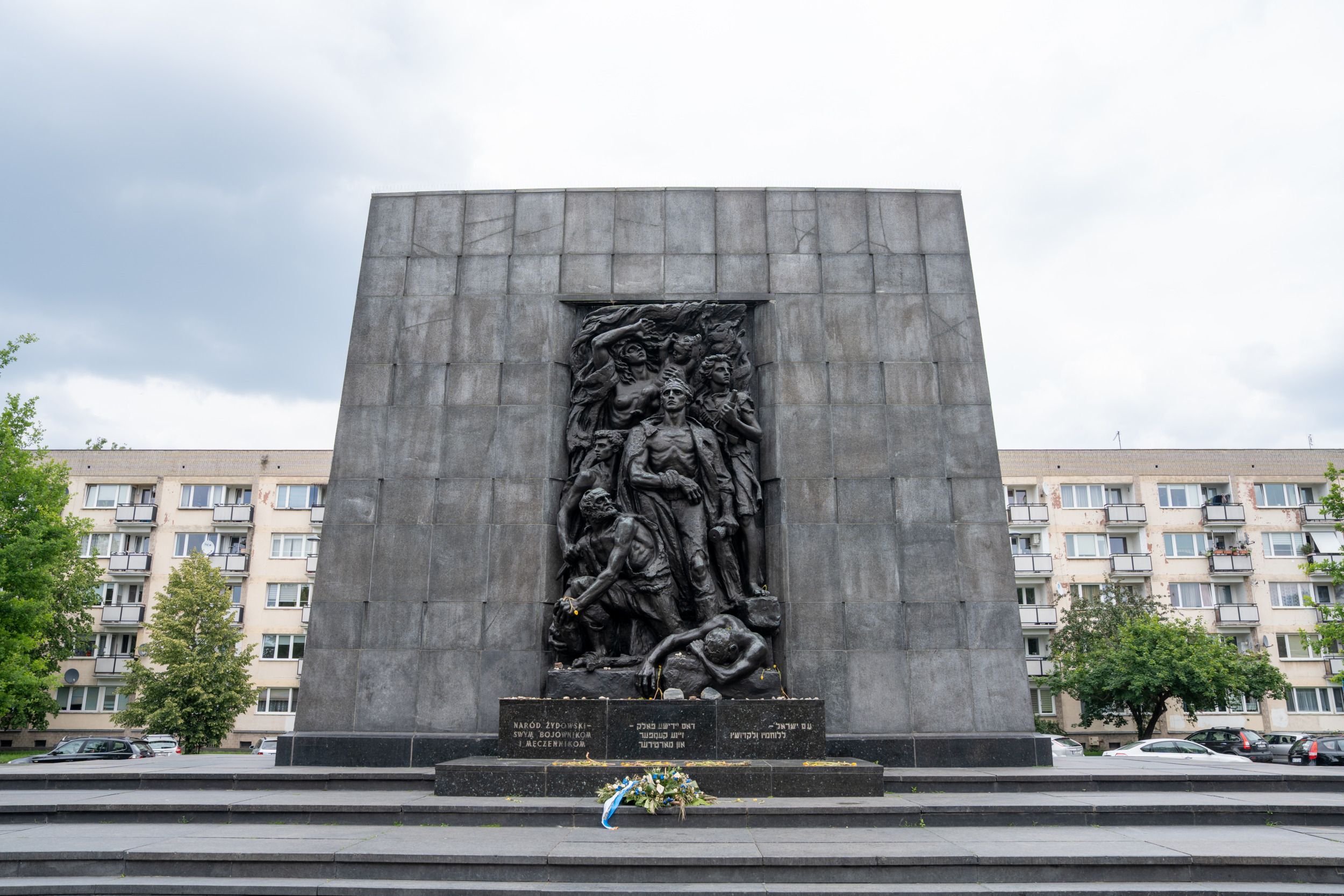 Warschau Sehenswürdigkeiten: Ehrendenkmal Warschauer Ghetto