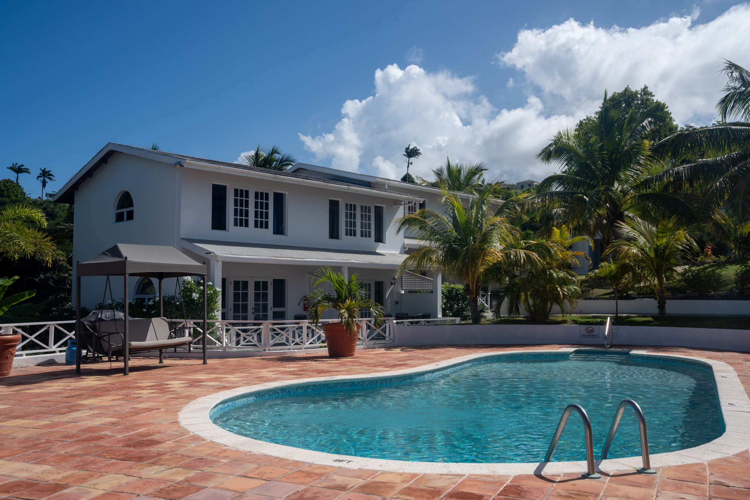Dickson Bay Cottages